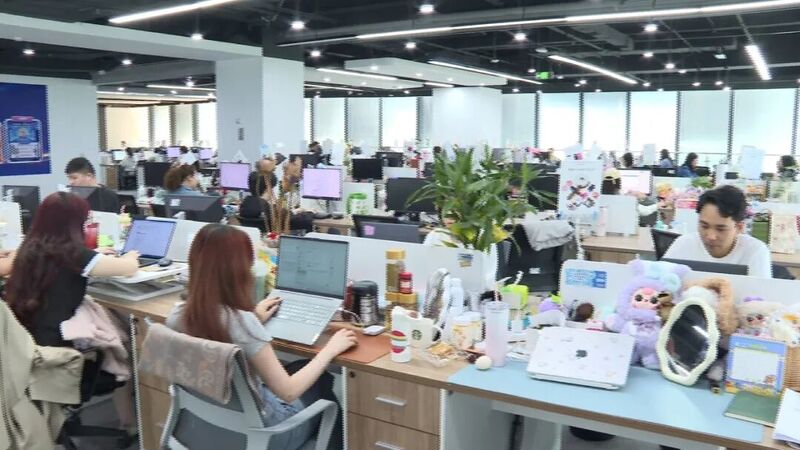 首店“抢滩”盐南 超100家品牌背后的“强磁场”时代，网络科技成为新引擎